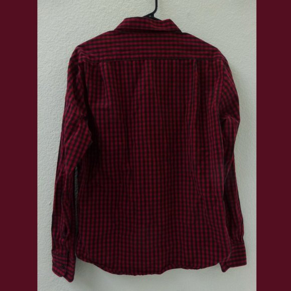 Bowery & Brooke Red and Black Long Sleeve, Button-Up Shirt - Picture 6 of 9